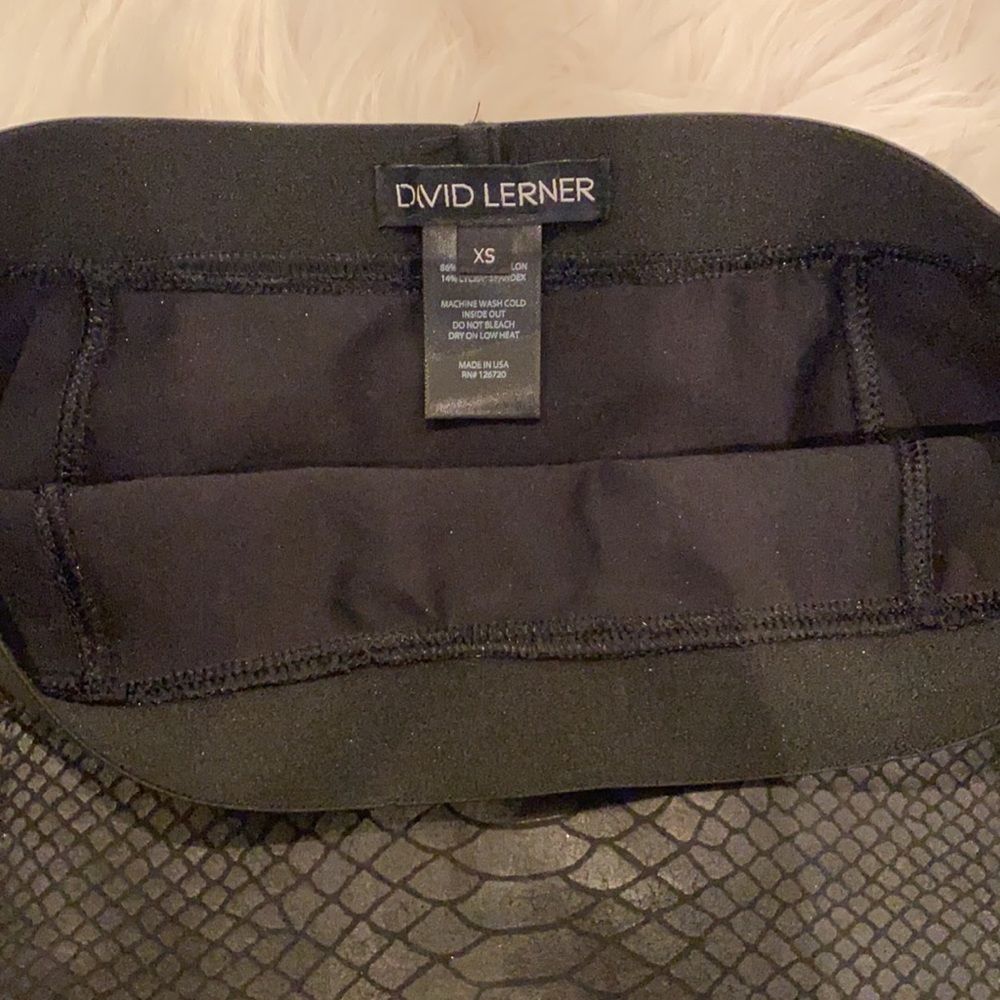 David Lerner mini skirt - Picture 2 of 4